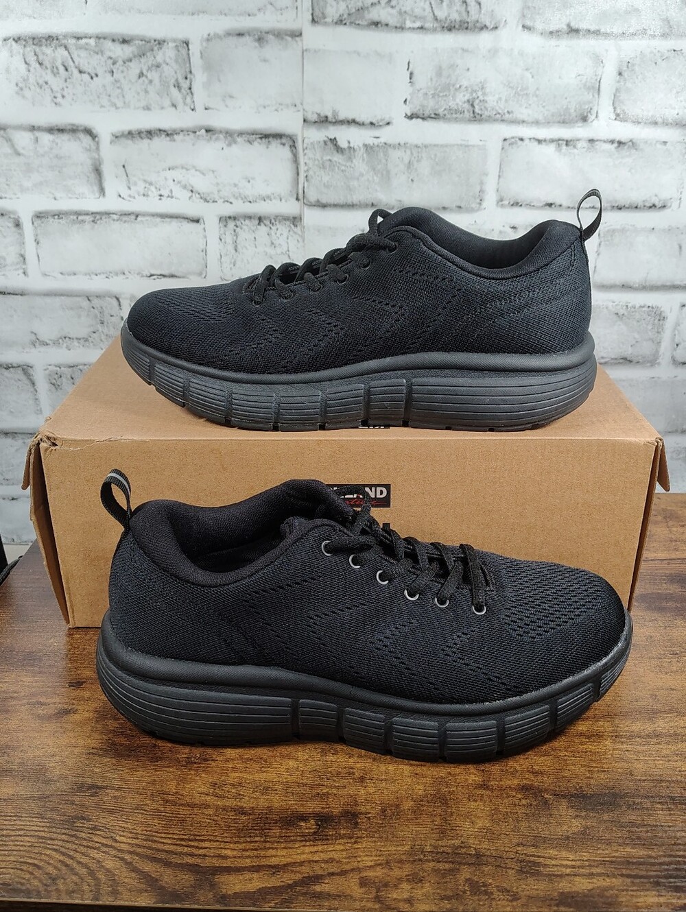 Kirkland Signature Comfort Walker Men’s Size 9.5 Black Walking Shoes 7778910
